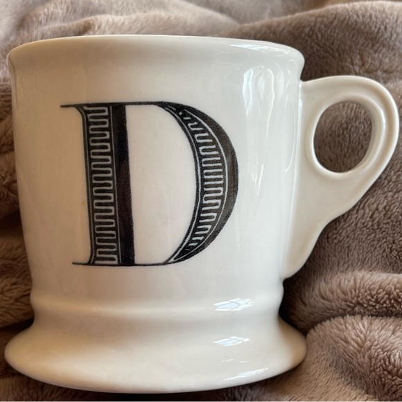 Anthropologie Initial D Mug Monogram "D" Shaving Mug Coffee Tea Mug 14oz - Picture 4 of 5